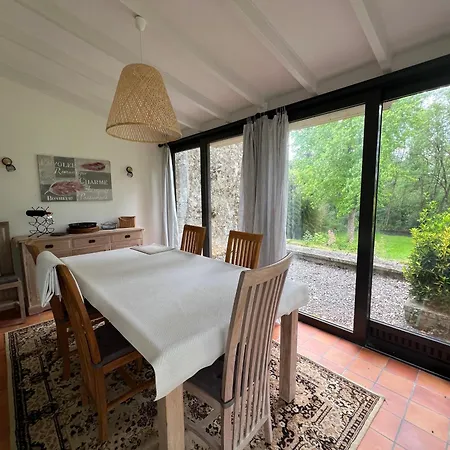 בית נופש Maison Des Roses *