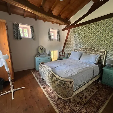 Maison Des Roses *