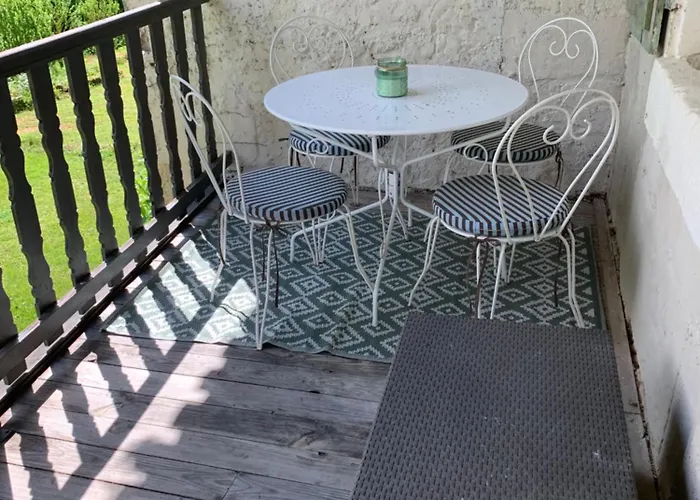 Maison Des Roses Casa vacanze Saint-Savinien